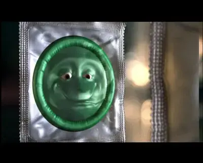 Spot \"Beleidigte Kondome\", 2007 Spot "Beleidigte Kondome", 2007